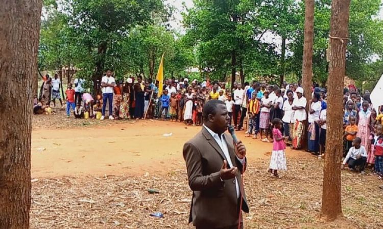 CONCERT MISSIONNAIRE DANS LA PAROISSE REINE DE LA PAIX DE MUNYIKA 