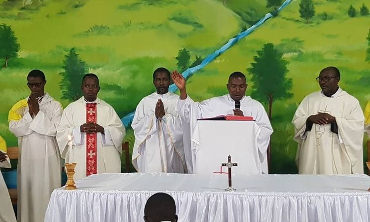 CELEBRATION DE LA JOURNEE MONDIALE D’EVANGELISATION DANS LA PAROISSE  MUHWEZA