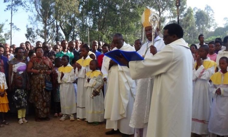 OUVERTURE DU JUBILE DE 2025 ANS DE L’EGLISE UNIVERSELLE A BURURI