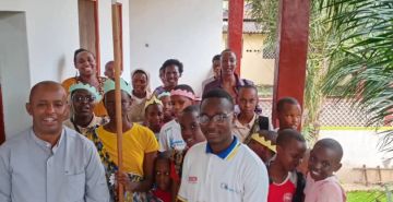 GRAND SEMINAIRE DE BUBJUMBURA : VISITE DES CHANTEURS DE L’ETOIIE DE LA PAROISSE CATHEDRALE REGINA MUNDI