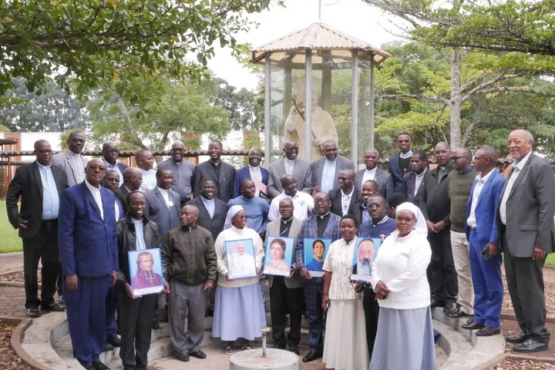 REUNION ORDINAIRE DES DIFFERENTS RESPONSABLES DES ŒUVRES PONTIFICALES MISSIONNAIRES