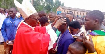 UN MILLIER D'ENFANTS CONFIRMES A MABAYI 