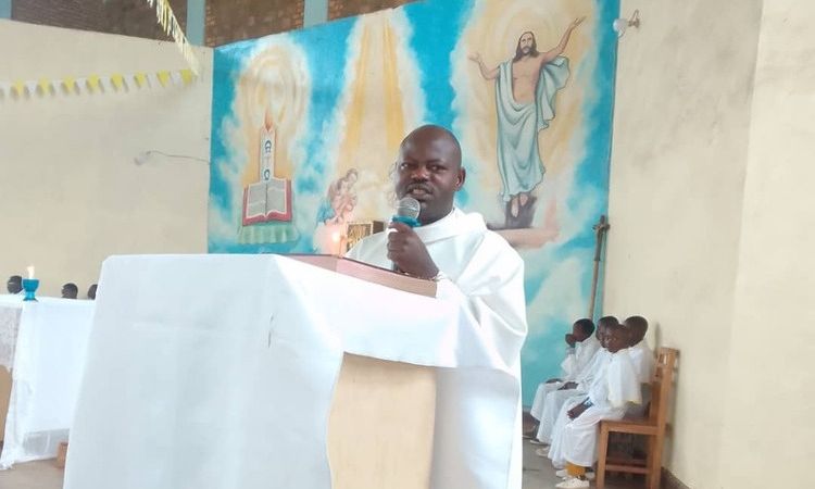 CELEBRATION DU SAINT SACREMENT A KIGUHU