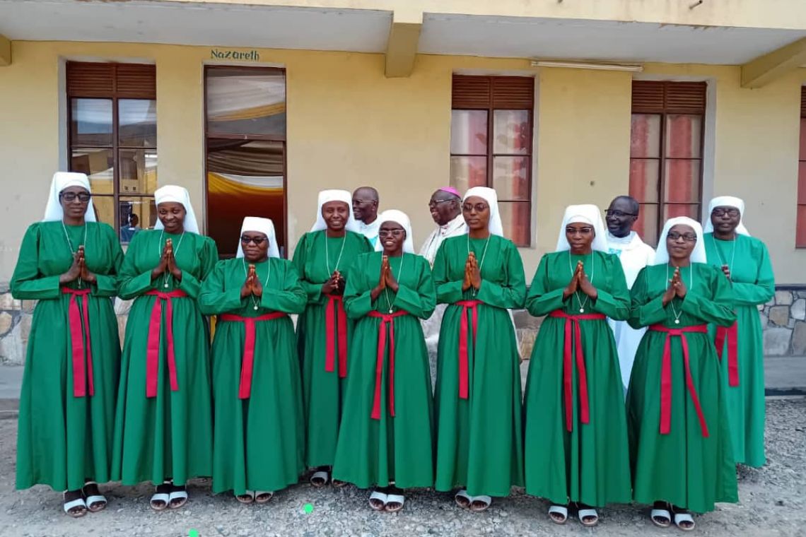 LES SOEURS DE SAINTE MARGUERITE-MARIE ALACOQUE, TEMOINS    DE L’AMOUR DU SAINT SACREMENT