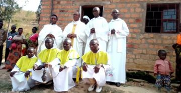 SECTEUR DE KARERA : UN NOUVEAU-NE EN PAROISSE SHANGA