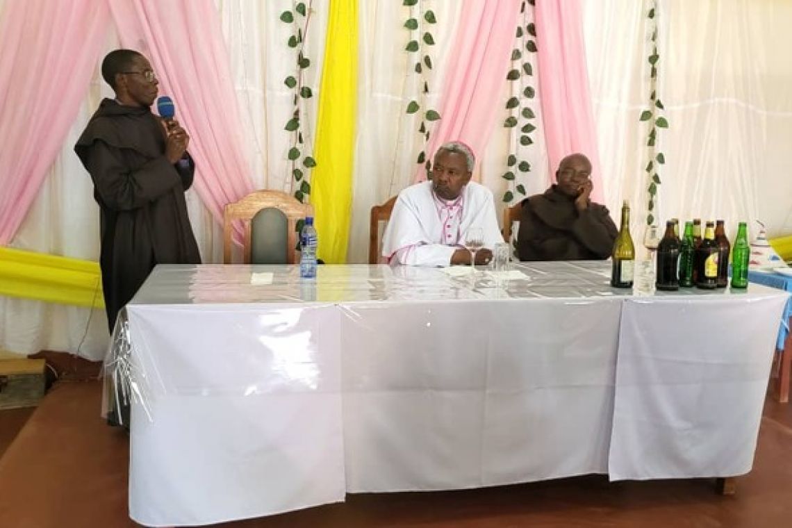 MUSONGATI : SOUS L’OMBRE DE NOTRE DAME DU MONT CARMEL