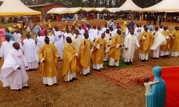 BUBANZA: DE NOUVEAUX MINISTRES SELON LE CŒUR DE JÉSUS GRAND PRÊTRE