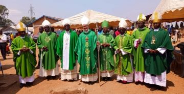 LE VATICAN PROCHE DES RÉFUGIÉS DE CISHEMERE