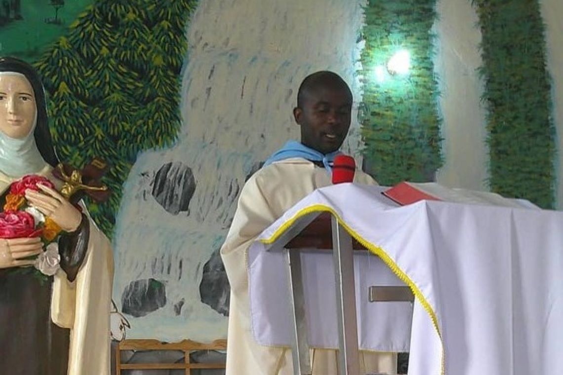 EMISSION DES DIFFERENTS VŒUX PAR LES MEMBRES DU MOUVEMENT EUCHARISTIQUE A LA PAROISSE SHANGA  