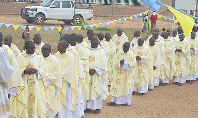 RUYIGI : OUVERTURE DE L'ANNEE PASTORALE.ADORATION EN ESPRIT ET EN VERITE