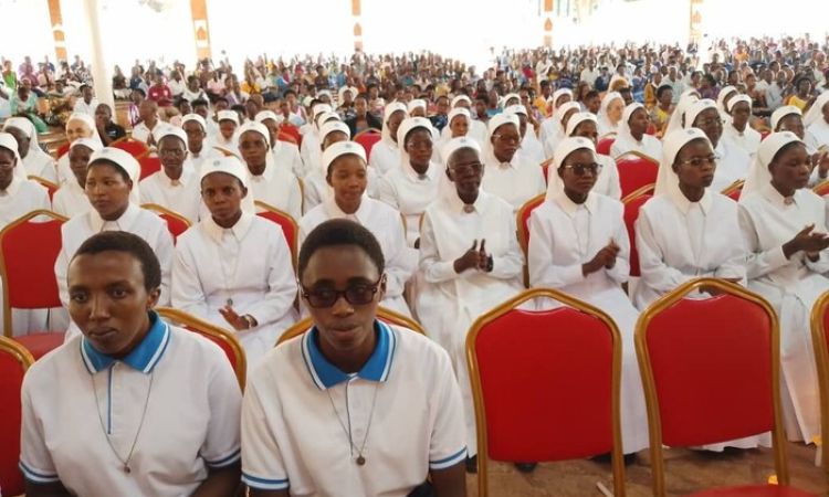 Ouverture du Jubilé de 100 ans des Sœurs de Marie de Schoenstatt au Burundi
