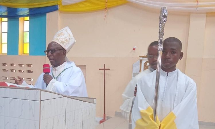 BENEDICTION DE L'EGLISE PAROISSIALE DE MUYEBE