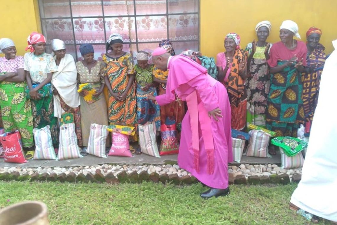 IX è JOURNEE MONDIALE DES PAUVRES EN DIOCESE DE BURURI PAROISSE MINAGO