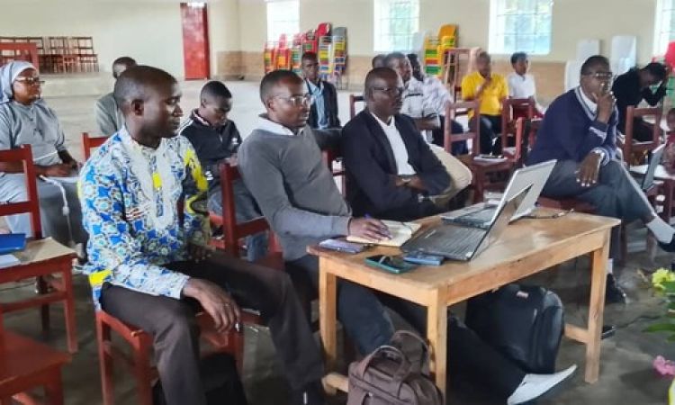 DOYENNÉ DE BUYOGOMA : FORMATION EN COMPTABILITE GENERALE ET PAROISSIALE