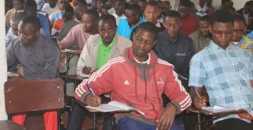 EN ROUTE VERS NOEL :  RÉCOLLECTION DE L'AVENT 2025