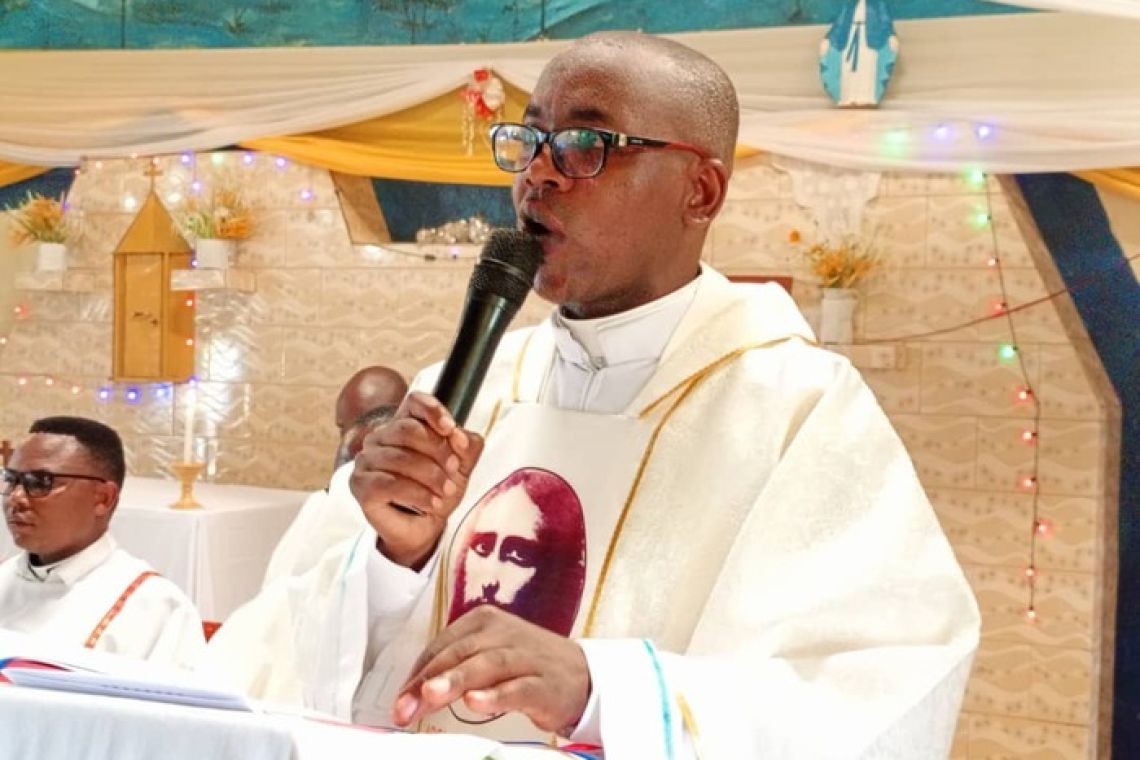  RUGENDO: MERCI SEIGNEUR POUR LE DON DE LA VIE CONSACREE