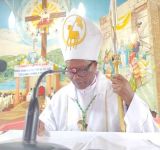 Mgr Blaise NZEYIMANA SOUFFLE SA 15è BOUGIE D’EPISCOPAT