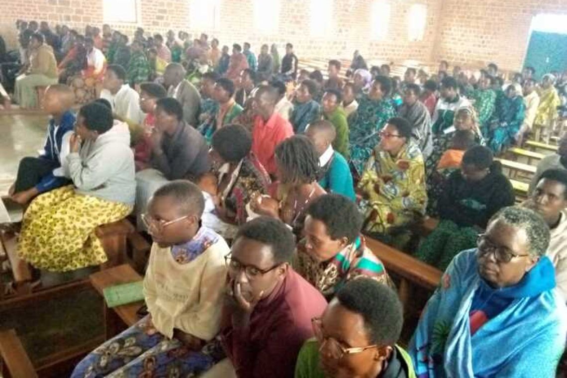 KIGUHU : L’EGLISE AU SERVICE DES MALADES