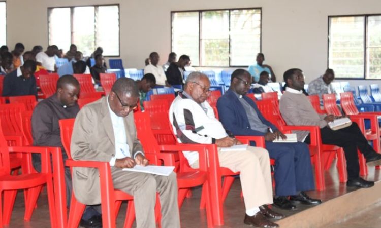 LA LITURGIE DES HEURES AU CŒUR DE LA VIE DE L’ÉGLISE :  UNE CONFERENCE A L’INSTITUT THEOLOGIQUE SAINT JEAN PAUL II DE GITEGA