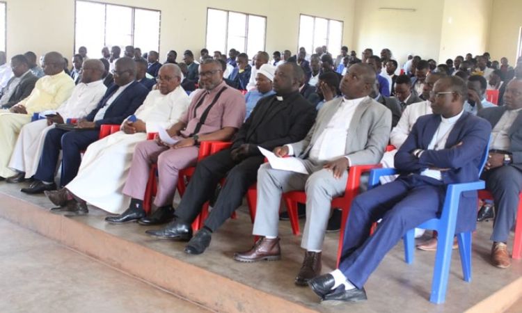 JOURNEE ACADEMIQUE A L’INSTITUT THEOLOGIQUE SAINT JEAN PAUL II DE GITEGA : QUATRE REGARDS CROISES SUR LA PAIX