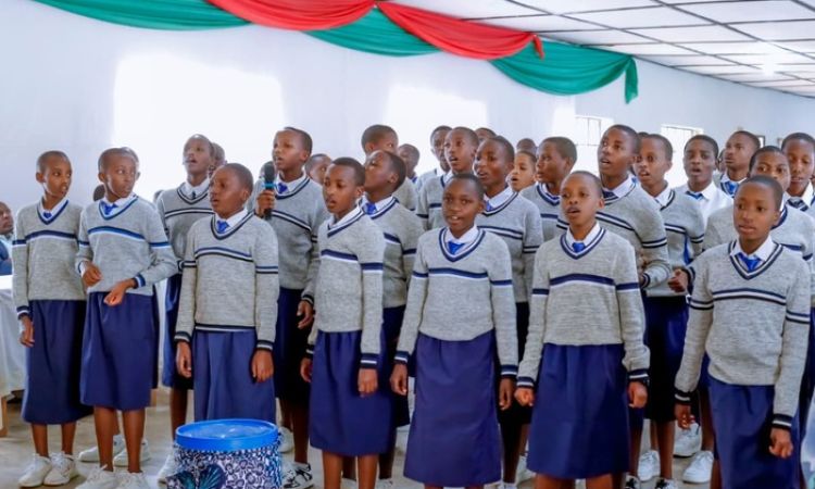 LYCEE D'EXCELLENCE SAINT JOSEPH DE RUSENGO EN MARCHE VERS LA CELEBRATION DE SON JUBILE DE DIAMANT.