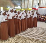 LES OBLATES DU SACRE COEUR DE JESUS A L’HIONNEUR