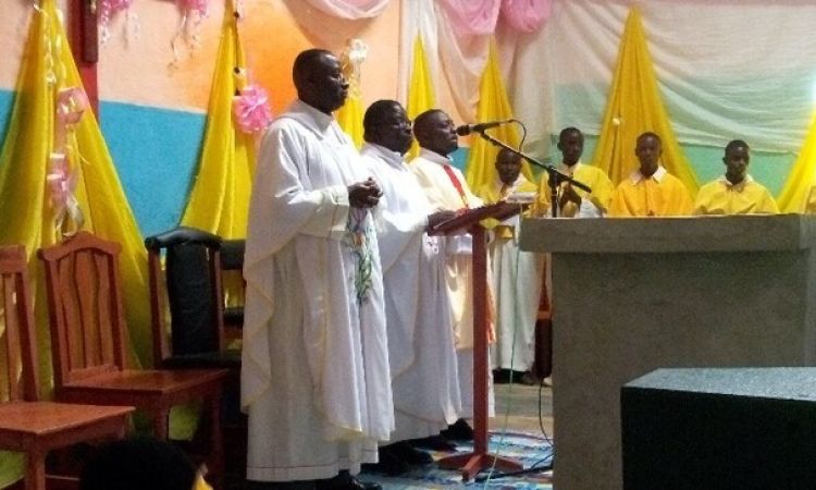 CONSECRATION DE L’EGLISE DE LA SUCCURSALE DE HIGIRO
