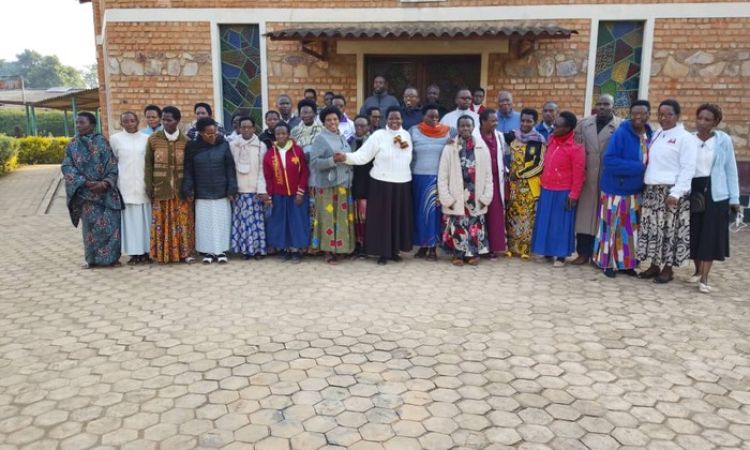 BURURI : QUARANTE MEMBRES ASSOCIES DE LA « FAMILLE DES DISCIPLES DU CHRIST » FORMES A LA NON-VIOLENCE ACTIVE