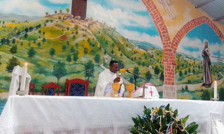 QUAND LES MEMBRES DU MOUVEMENT EUCHARISTIQUE DE LA PAROISSE NYANTAKARA APPROFONDISSENT LE THEME DE LA JOURNEE MONDIALE DES MISSIONS
